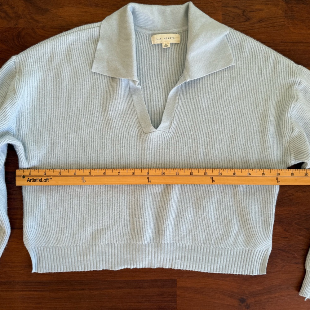 La Hearts Soft Blue V-Neck Sweater‎ - Picture 3 of 8